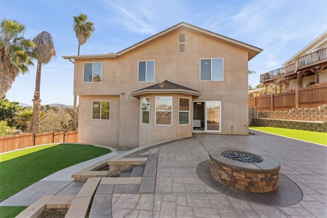 Detail Gallery Image 39 of 55 For 209 Journeys End, Vista,  CA 92083 - 4 Beds | 2/1 Baths