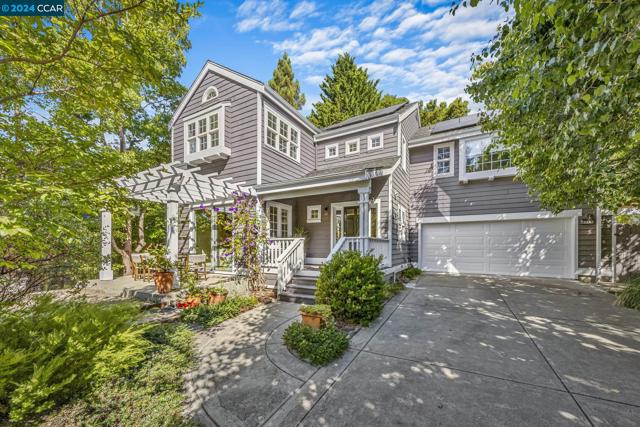 Details for 6119 Pinewood Rd, Oakland, CA 94611