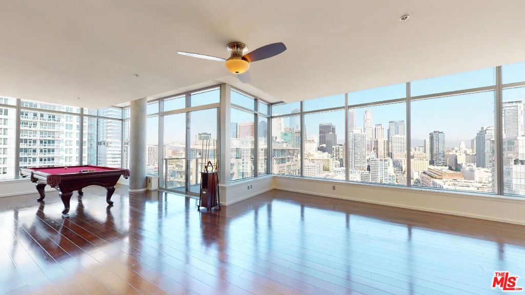 1155 S Grand Avenue Unit 2111