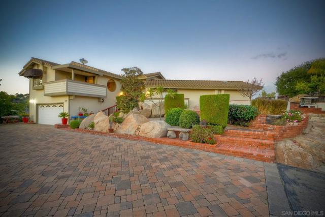 2848 Sunset Hills, Escondido CA: https://media.crmls.org/mediaz/9e3e42ae-9229-49dc-affa-6707051234bc.jpg