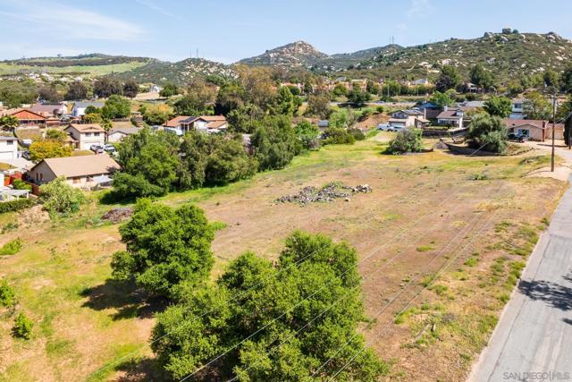 0 Calle De Buena Fe, El Cajon CA: https://media.crmls.org/mediaz/9e3e6312-415d-4234-b8e0-9ae3f5559a3a.jpg