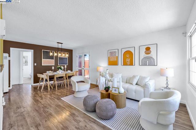 1069 Melcher St, San Leandro CA: https://media.crmls.org/mediaz/9e3efe14-4b6a-41e2-8970-bfee29347047.jpg