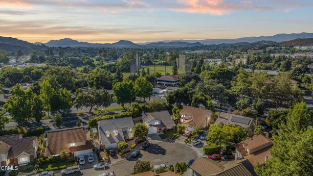 Detail Gallery Image 30 of 31 For 263 Fox Hills Dr, Thousand Oaks,  CA 91361 - 5 Beds | 2/1 Baths