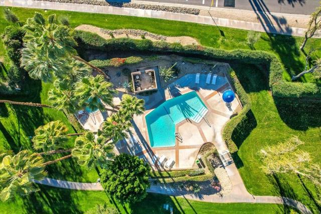 2202 Oakcrest Drive, Palm Springs, CA 92264