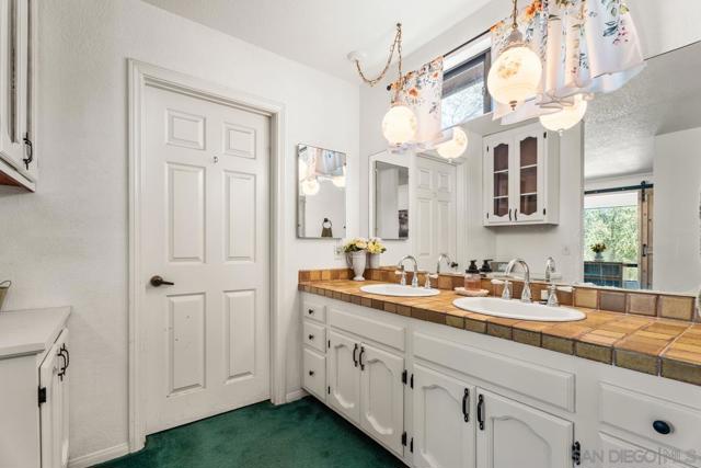 Image 33 of 71 For 4824 Mountainbrook Rd