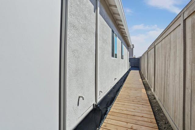 7200 Robins Cove Drive, Stockton CA: https://media.crmls.org/mediaz/9e40b7fe-d9fc-48b8-87bc-f27a9599cccb.jpg