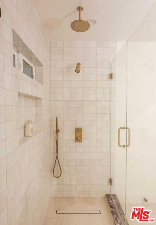 1432 Kellam Avenue, Los Angeles CA: https://media.crmls.org/mediaz/9e40bcee-b798-44db-afc2-8f4280dfe90d.jpg