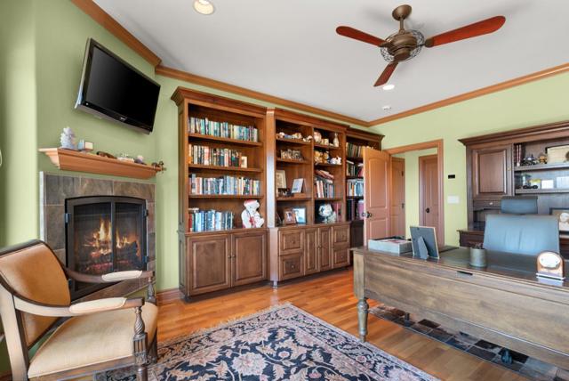 2053 Weston Road, Scotts Valley CA: https://media.crmls.org/mediaz/9e40bf22-3459-46fc-9d45-fb8f3af39e48.jpg