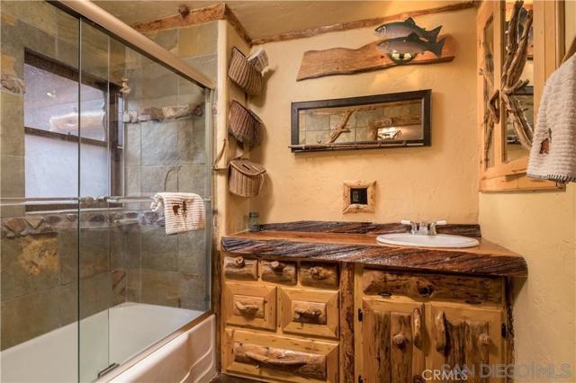 43133 Sheephorn Rd, Big Bear CA: https://media.crmls.org/mediaz/9e415ab3-c9e3-4635-b64f-ea03e57de7f4.jpg