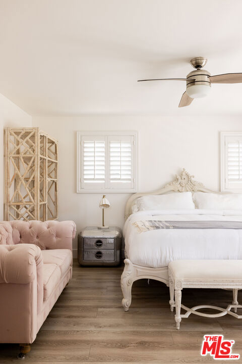 3739 Barry Avenue, Los Angeles CA: https://media.crmls.org/mediaz/9e41a6e7-1242-4d6a-af07-e173e9f4d3cc.jpg