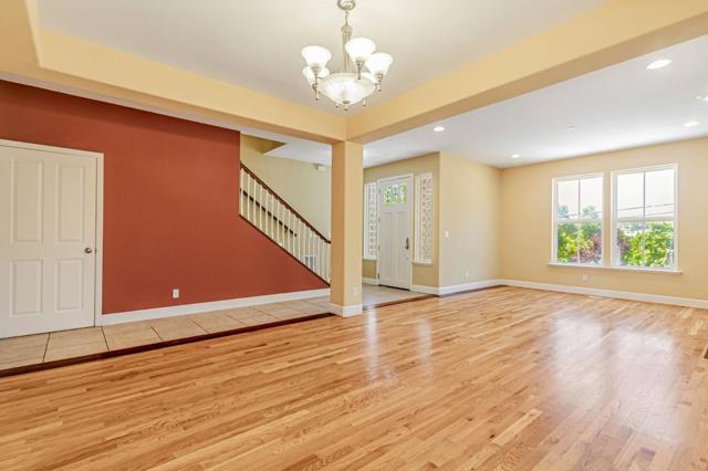228 N Navarra Drive, Scotts Valley CA: https://media.crmls.org/mediaz/9e42c8a2-bfd9-4c90-ad7d-4acb8847e1f2.jpg