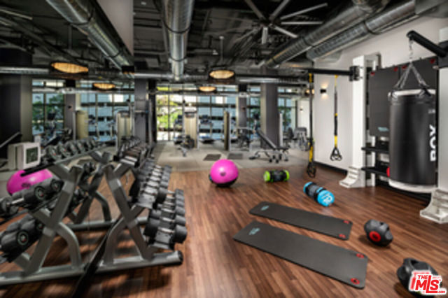 687 S Hobart Boulevard, Los Angeles CA: https://media.crmls.org/mediaz/9e434b1f-b0ed-4e81-9c83-513620cc2029.jpg