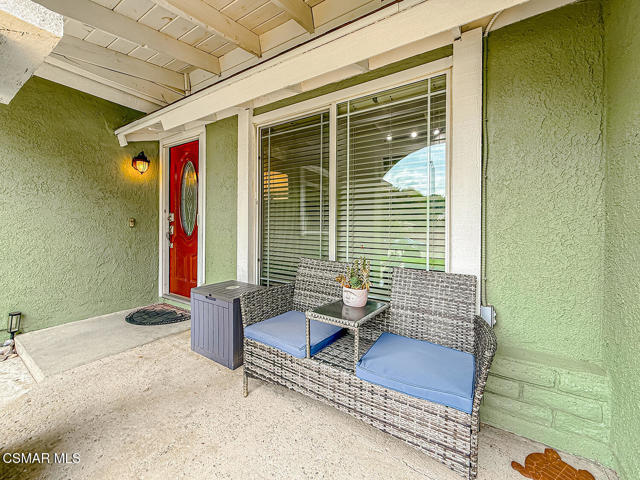 2439 N Lita Place, Simi Valley CA: https://media.crmls.org/mediaz/9e4396d2-9545-4492-a579-d526e4991744.jpg