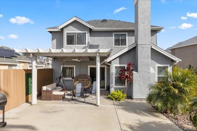 Home for Sale in Lakeside