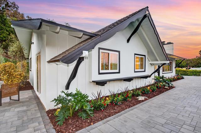 Detail Gallery Image 54 of 69 For 323 Glencrest Dr, Solana Beach,  CA 92075 - 3 Beds | 2 Baths