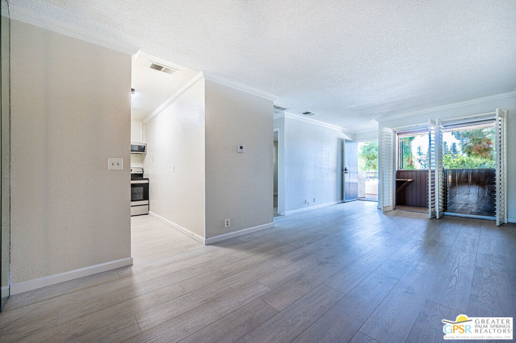 MLS #25602809PS image #5