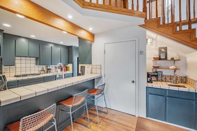 135 Seabreeze Place, Aptos CA: https://media.crmls.org/mediaz/9e492e3f-f3a1-4ffc-91eb-97579b02b182.jpg