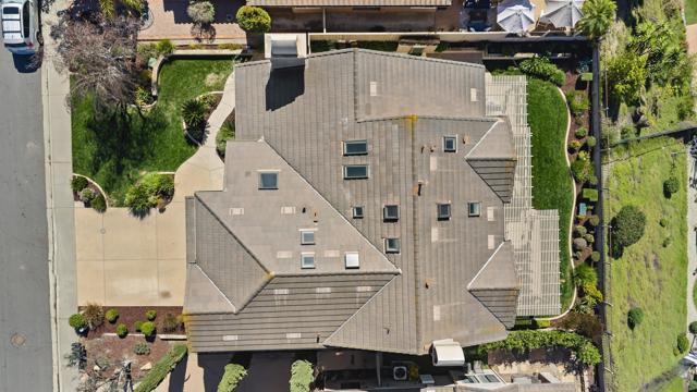 Image 60 of 61 For 18658 Locksley St