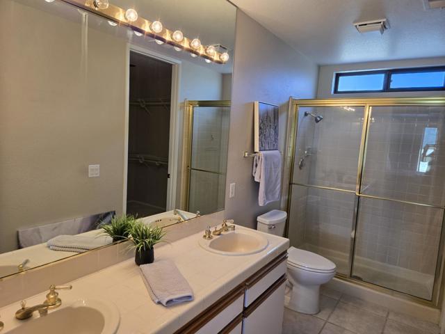 28710 Desert Princess Drive, Cathedral City CA: https://media.crmls.org/mediaz/9e4af748-ab45-4f5f-83b2-0c2b0a9a8145.jpg