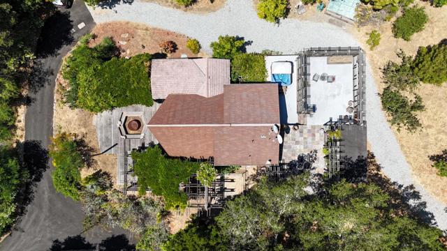 994 Laurel Grove Drive, Soquel CA: https://media.crmls.org/mediaz/9e4bf9c0-d93d-4c63-8618-33cfbc9d2bb2.jpg