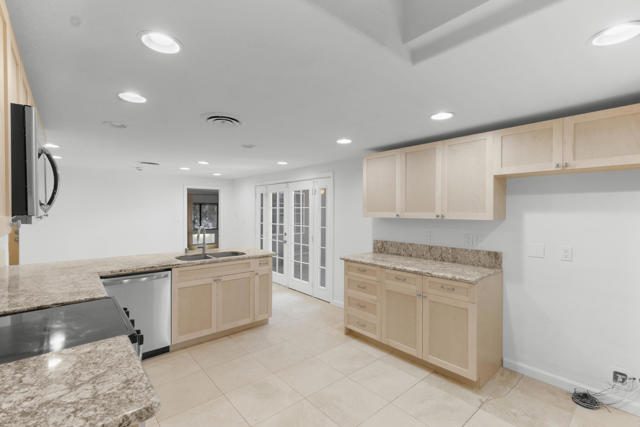 42510 Glass Drive, Bermuda Dunes CA: https://media.crmls.org/mediaz/9e4caa80-a1a7-454f-a893-a9bf5ce96ae7.jpg