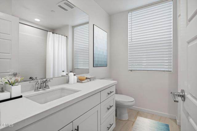 Detail Gallery Image 11 of 75 For 611 Winchester Dr, Oxnard,  CA 93036 - 3 Beds | 3/1 Baths