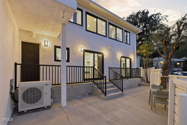 Detail Gallery Image 44 of 63 For 2001 Kenilworth Avenue Ave, Los Angeles,  CA 90039 - 4 Beds | 4 Baths