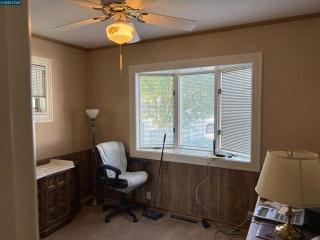 3041 Concord Blvd, Concord CA: https://media.crmls.org/mediaz/9e4ee05c-d02c-4ac1-ab5d-e318f4738682.jpg
