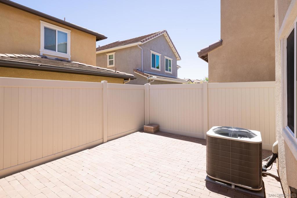 MLS #250041301SD image #19