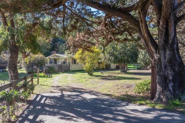 27415 Schulte Road, Carmel CA: https://media.crmls.org/mediaz/9e4ff3e8-842a-4a95-a6d7-13e2f96483b3.jpg
