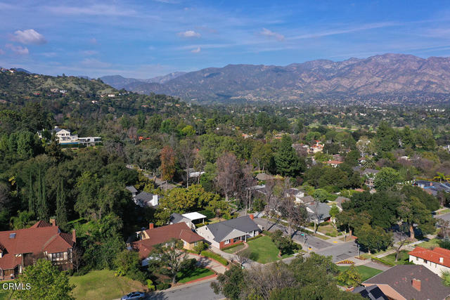 Detail Gallery Image 43 of 45 For 1331 El Mirador Dr, Pasadena,  CA 91103 - 2 Beds | 2 Baths