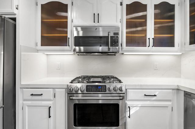 300 Carrera Circle, Aptos CA: https://media.crmls.org/mediaz/9e52ef47-c48f-471e-95f6-3e0ea6804aa8.jpg