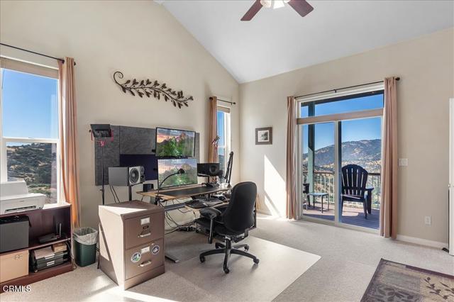 30730 Fox Ridge Court, Tehachapi CA: https://media.crmls.org/mediaz/9e5356fa-d87f-4e5b-9f75-769b585bd84f.jpg