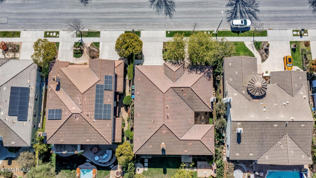 5199 Via Dolores, Newbury Park CA: https://media.crmls.org/mediaz/9e551305-ac55-44c3-99fb-558502fd890e.jpg