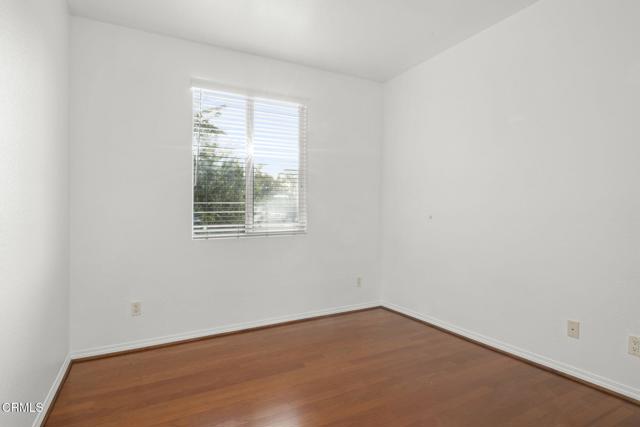 3806 Golden Pond Drive, Camarillo CA: https://media.crmls.org/mediaz/9e58ee6b-5051-4429-8a1a-82e73e4f7ce4.jpg