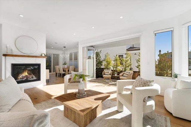 100 Bay Crest Road, Santa Cruz CA: https://media.crmls.org/mediaz/9e59a473-d960-4829-a187-86404ef29448.jpg