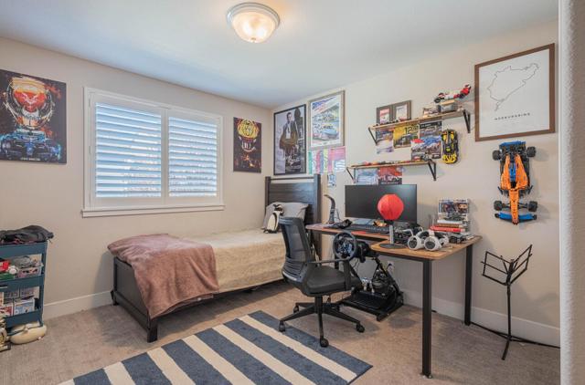 19130 Fallingwater Lane, Marina CA: https://media.crmls.org/mediaz/9e5af50d-39ce-4bab-a3c9-d225a5209e1c.jpg