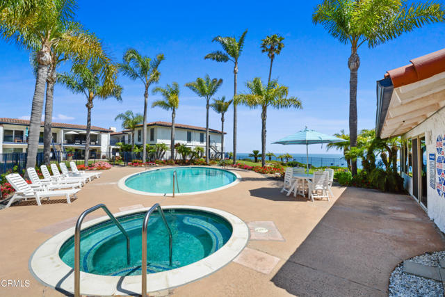 24242 Santa Clara Avenue, Dana Point CA: https://media.crmls.org/mediaz/9e5b16de-a392-4ded-9ad7-7482970cac55.jpg