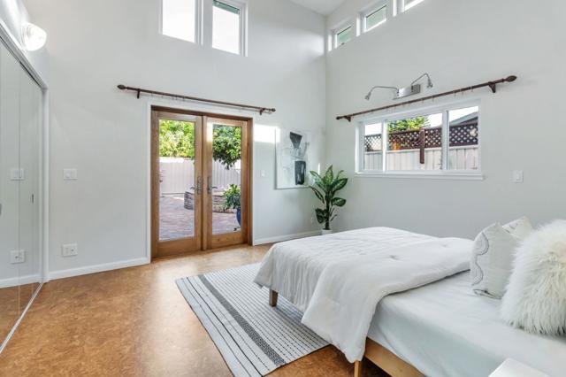 550 E Arbor Avenue, Sunnyvale CA: https://media.crmls.org/mediaz/9e5b912d-47a1-498b-8f66-825c82b08121.jpg