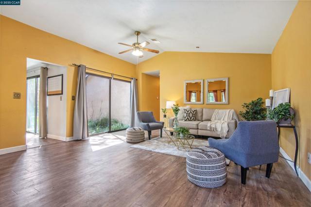 2628 Asilomar Dr, Antioch CA: https://media.crmls.org/mediaz/9e5cc5c7-319d-4df5-8af4-de15877e7c84.jpg