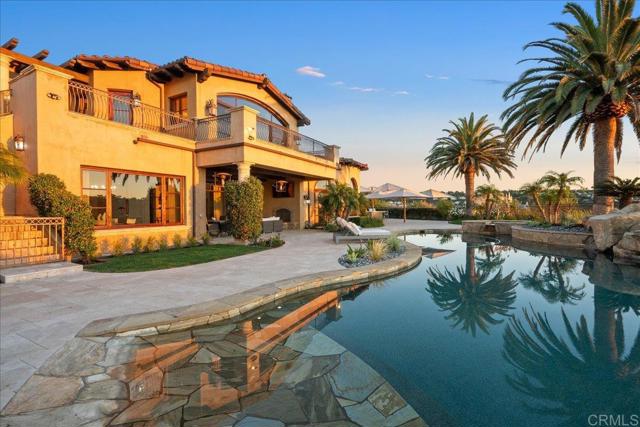5015 Rancho Quinta Bend, San Diego CA: https://media.crmls.org/mediaz/9e5d7db8-4a8f-413c-a922-1997c3f084a7.jpg
