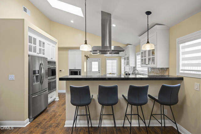 Detail Gallery Image 11 of 51 For 4961 Alcove Ave, Valley Village,  CA 91607 - 3 Beds | 2 Baths