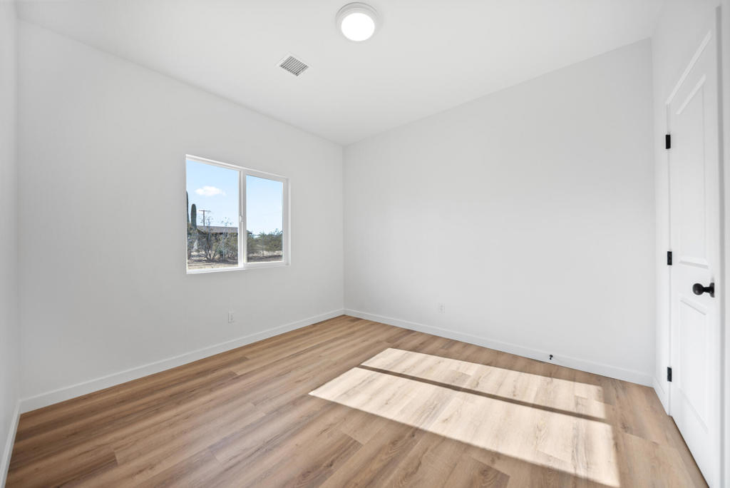 MLS #219139278DA image #18