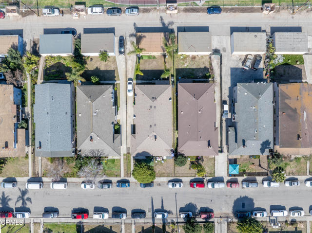 341 Cuesta Del Mar Drive, Oxnard CA: https://media.crmls.org/mediaz/9e5f3bb4-d61f-4bf6-ad19-c8a04a5796dd.jpg