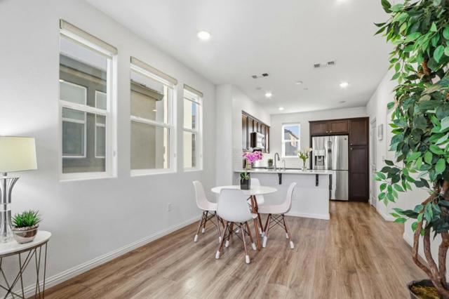 838 Garden Street, Milpitas CA: https://media.crmls.org/mediaz/9e5fb159-8d84-48e8-984f-1f443d8c41fb.jpg