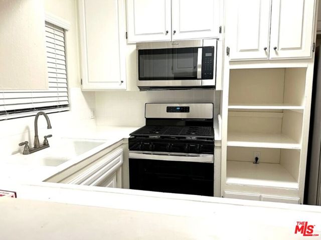  Income Home for Sale in West Hollywood, California