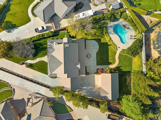 38161 Butterfly Court, Yucaipa CA: https://media.crmls.org/mediaz/9e600603-c30a-4efd-b61c-983094a333e9.jpg