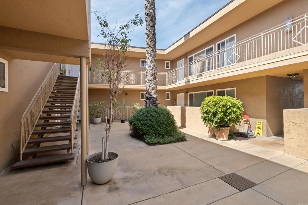 5510 Adelaide Avenue - photo 4