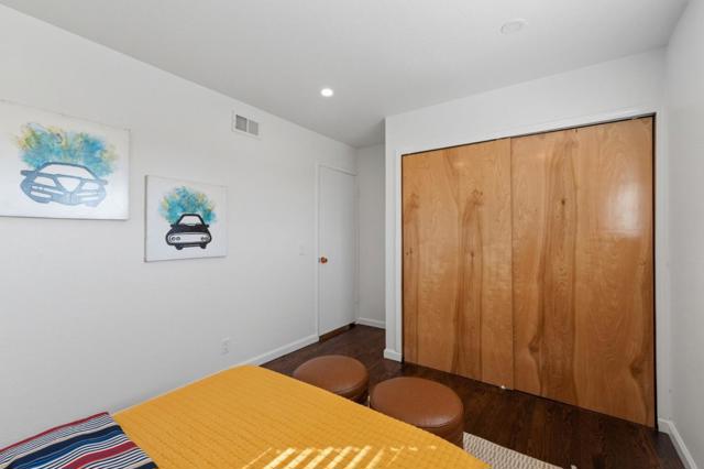 37640 Hyacinth St, Newark CA: https://media.crmls.org/mediaz/9e6074a1-cba5-4dda-9798-aa9f954b78e6.jpg