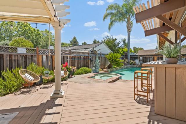 1462 Robsheal Drive, San Jose CA: https://media.crmls.org/mediaz/9e617853-1210-4d8b-9481-954a8d050078.jpg